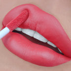 Seal The Deal Liquid Lipstick Labial Líquido