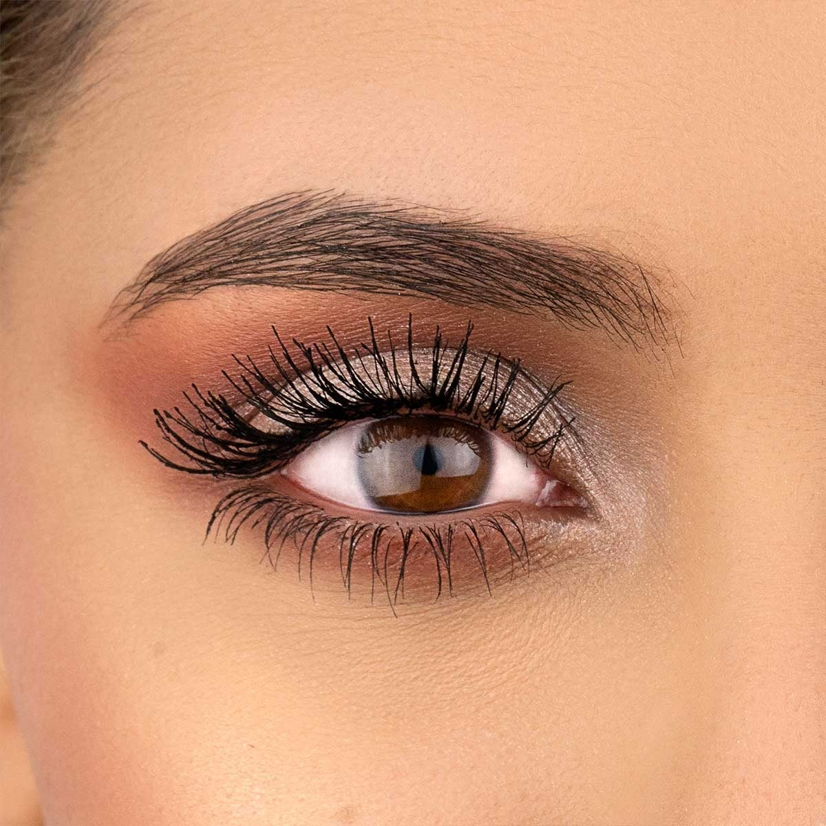 PINK UP Ultra Lashes Máscara de Pestañas A Prueba de Agua